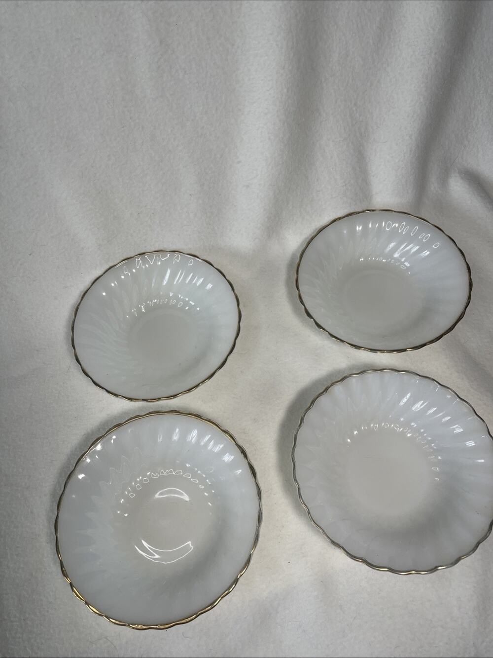 Fire King Anchor Hocking Fruit Bowls White Swirl Gold Trim - 4